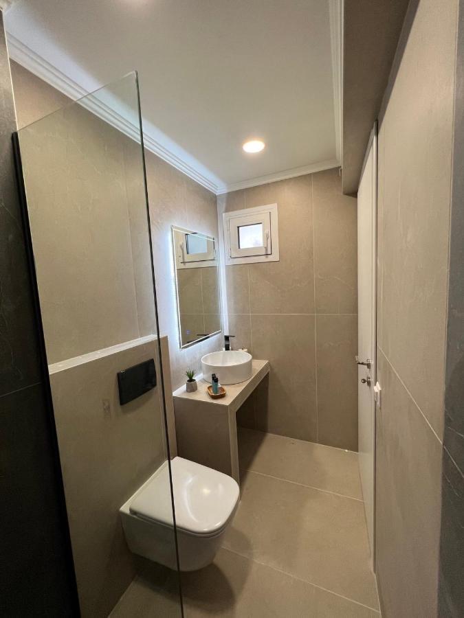 My Place Luxury Apartments เนโอสมาร์มาราส ภายนอก รูปภาพ