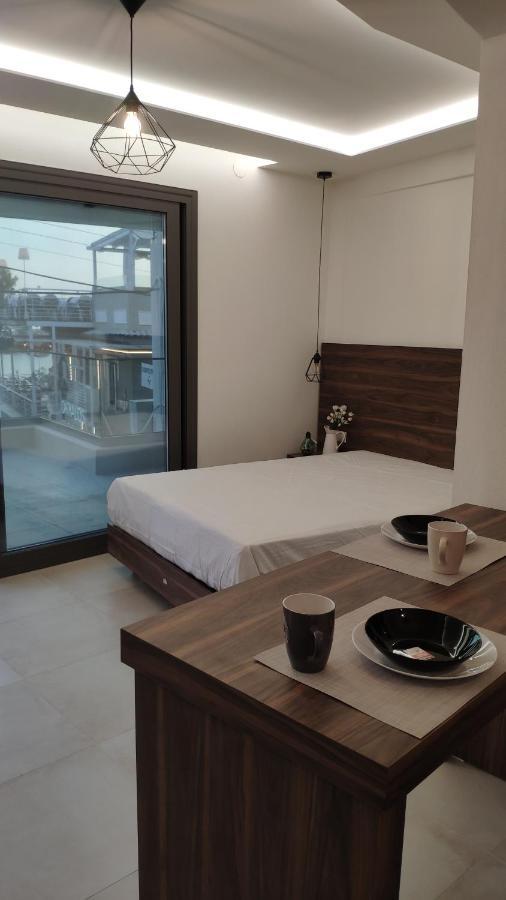 My Place Luxury Apartments เนโอสมาร์มาราส ภายนอก รูปภาพ