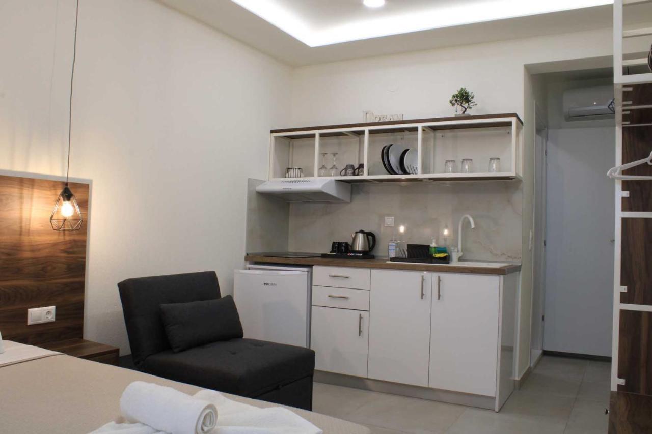 My Place Luxury Apartments เนโอสมาร์มาราส ภายนอก รูปภาพ